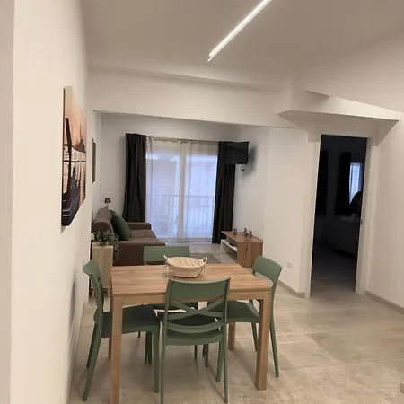 Apartamento Dimora Canal View Modern Elegance